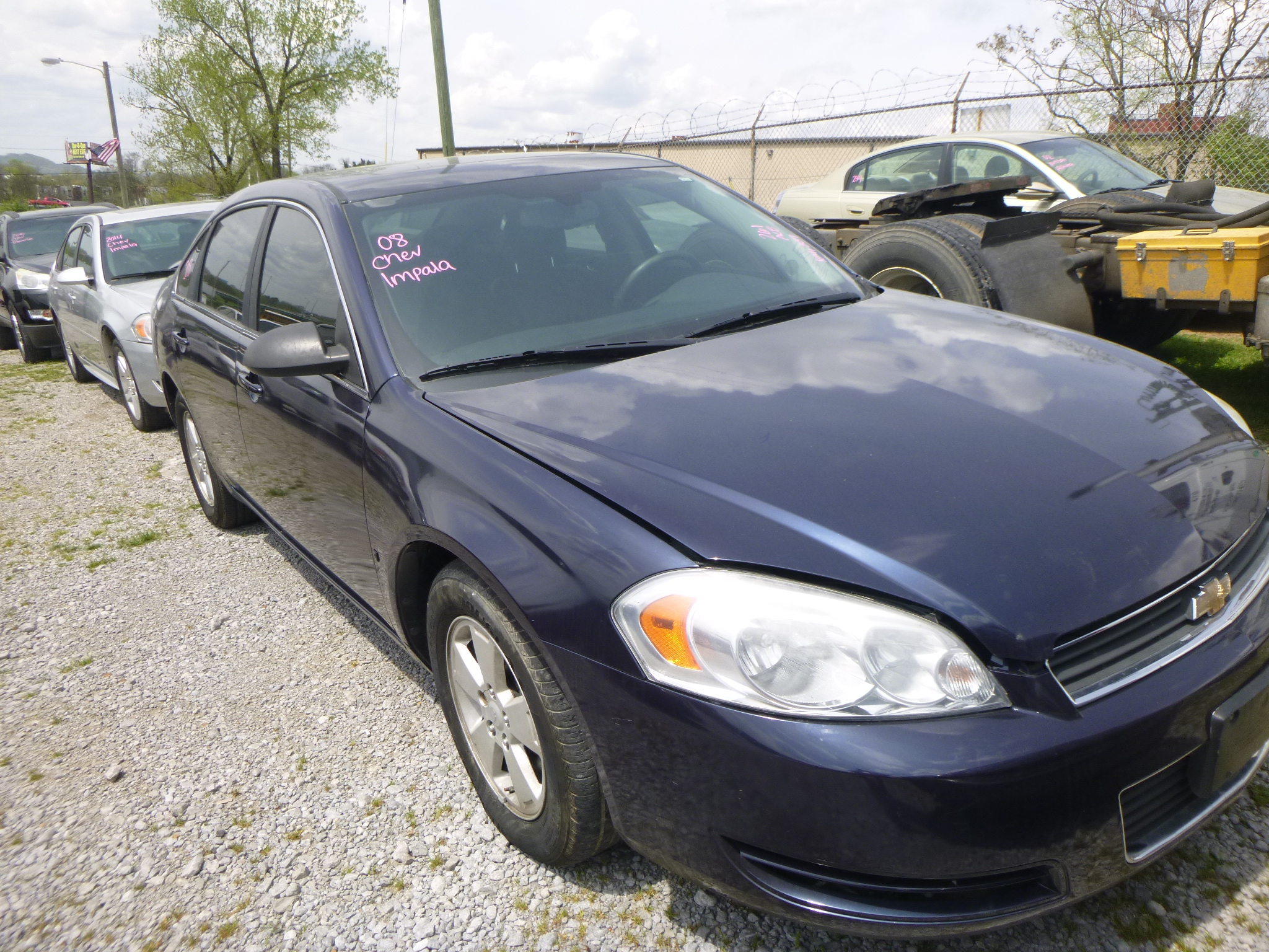 Auctions image thumbnails