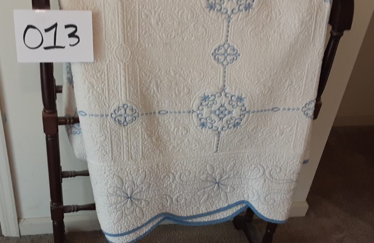 Auctions image thumbnails