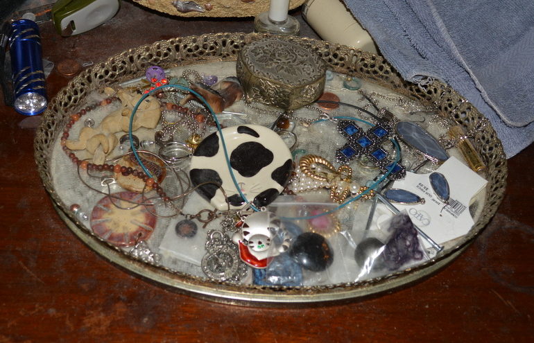 Auctions image thumbnails