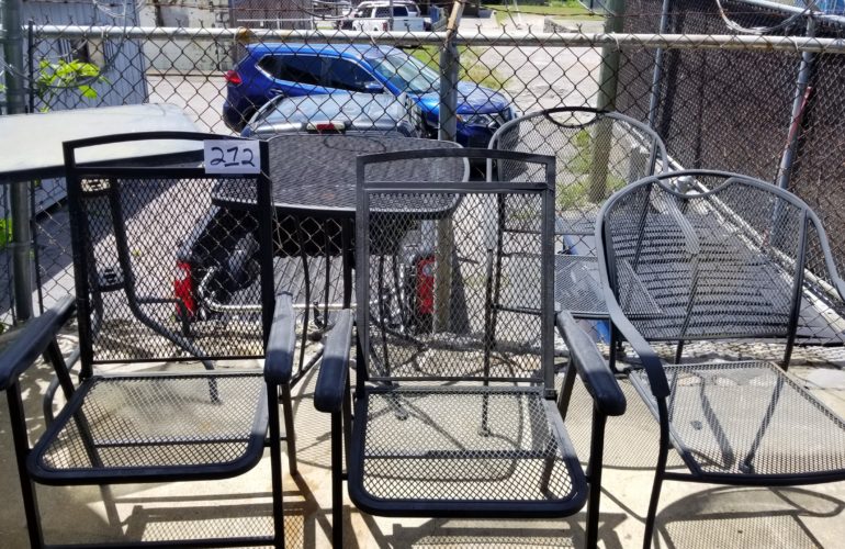 Auctions image thumbnails