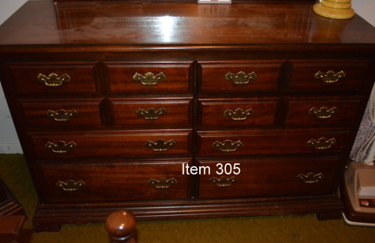 Auctions image thumbnails