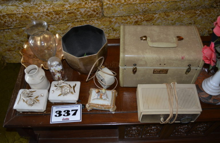 Auctions image thumbnails