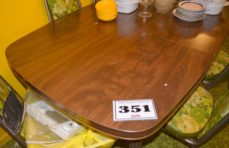 Auctions image thumbnails