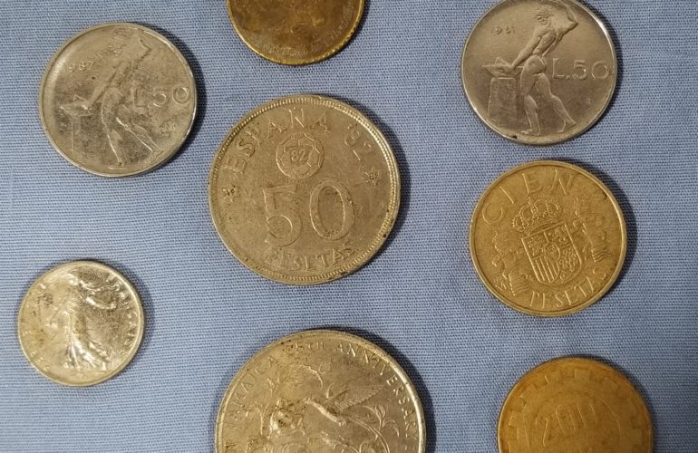 Auctions image thumbnails