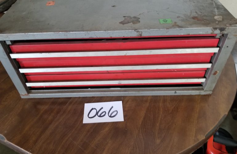 Auctions image thumbnails