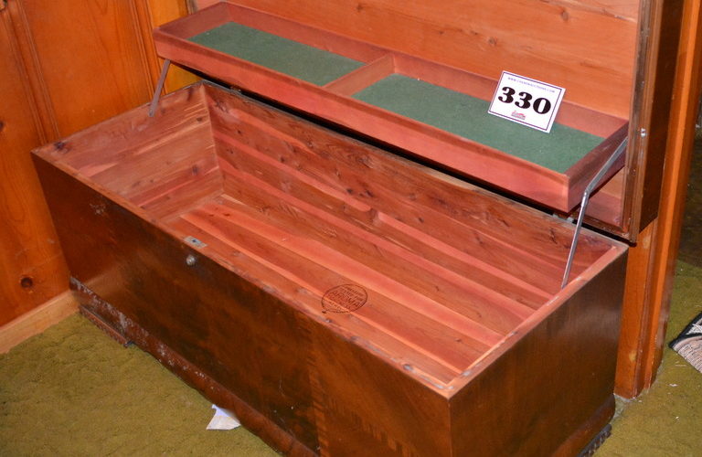 Auctions image thumbnails