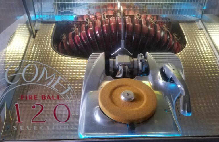 Auctions image thumbnails