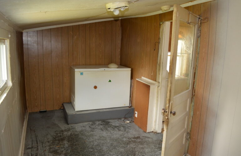 Auctions image thumbnails