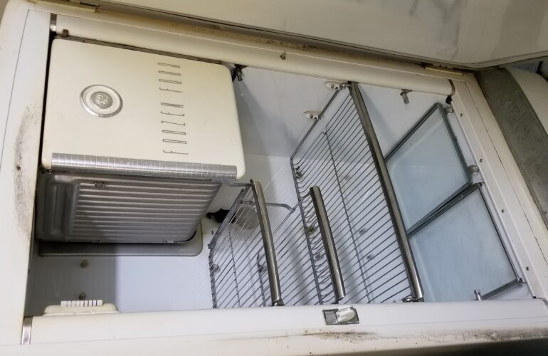 Auctions image thumbnails