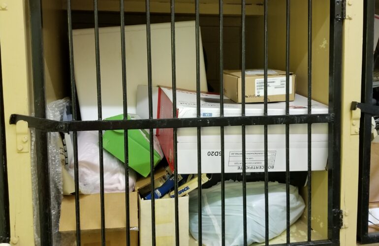 Auctions image thumbnails