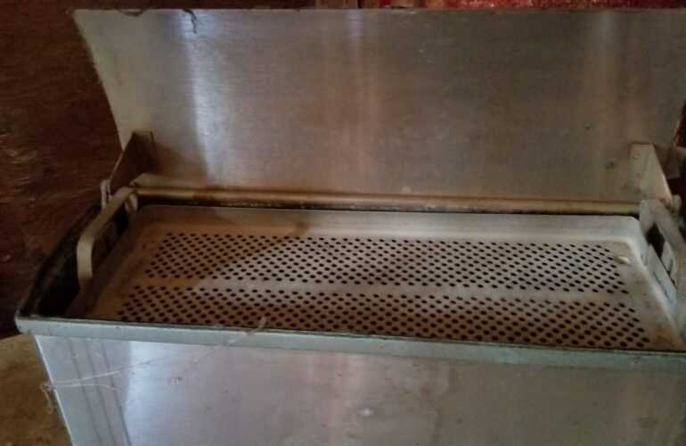 Auctions image thumbnails