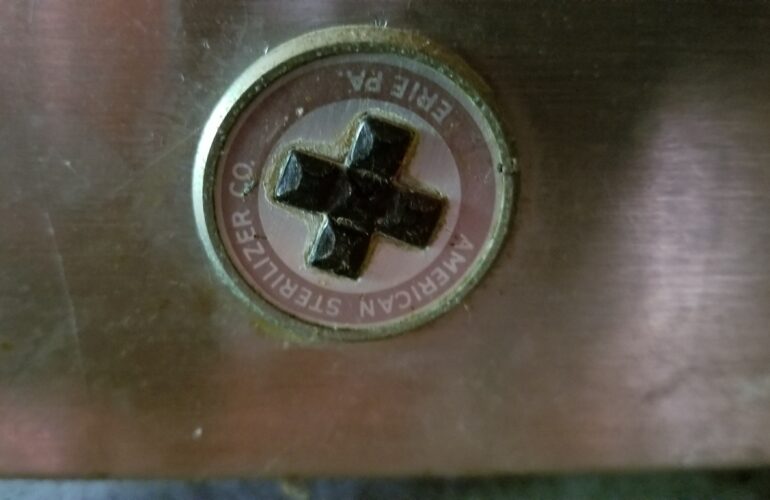 Auctions image thumbnails