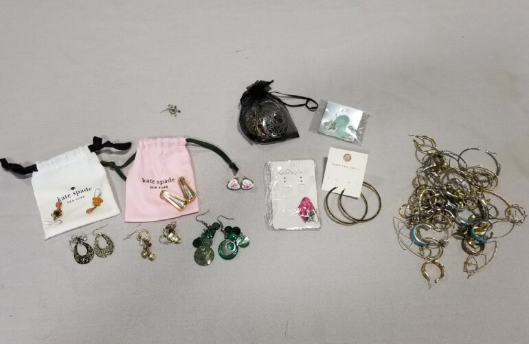 Auctions image thumbnails