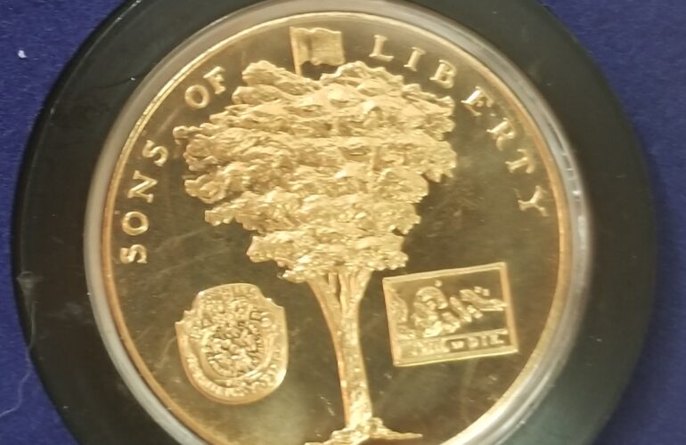 Auctions image thumbnails