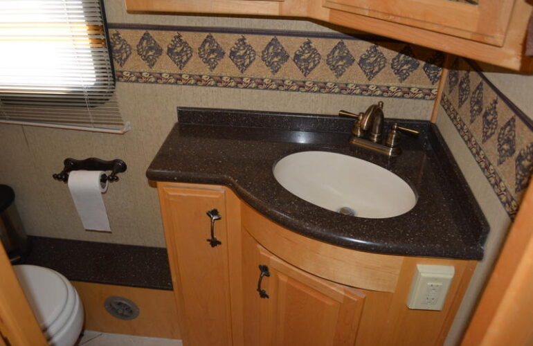 Auctions image thumbnails