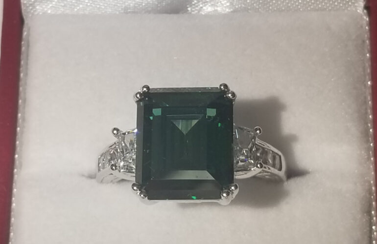 Auctions image thumbnails