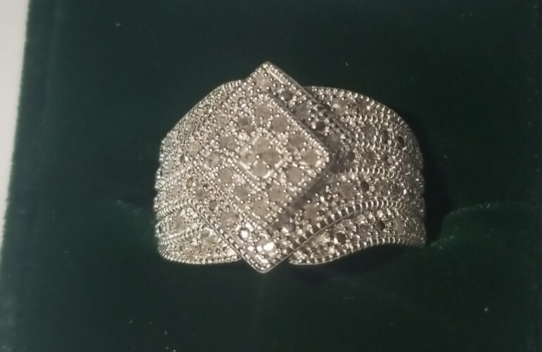 Auctions image thumbnails