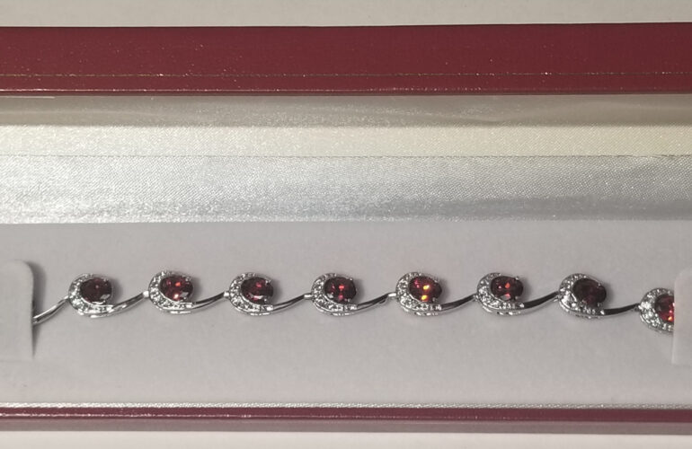 Auctions image thumbnails