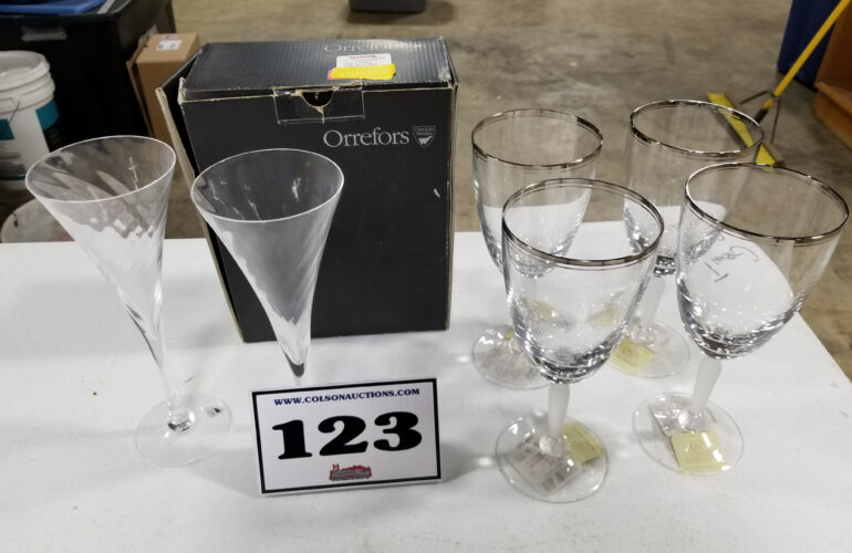 Auctions image thumbnails