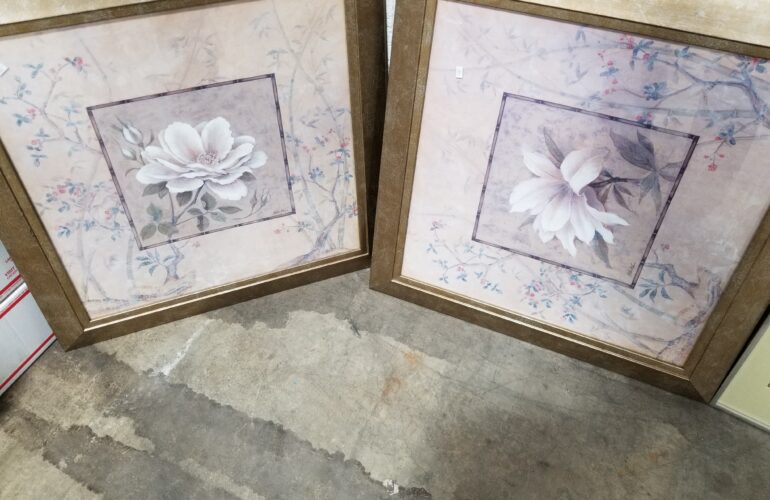 Auctions image thumbnails