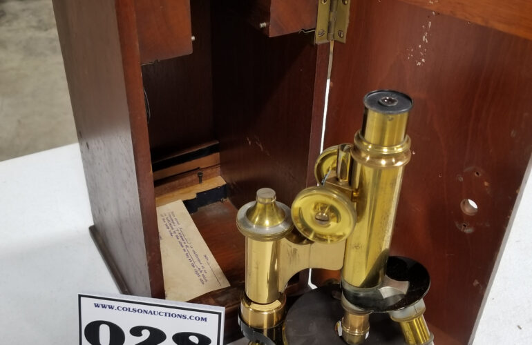 Auctions image thumbnails