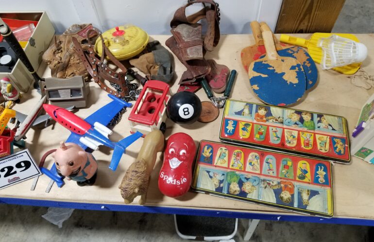 Auctions image thumbnails