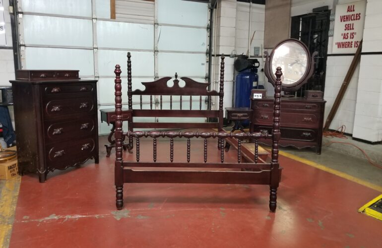 Auctions image thumbnails