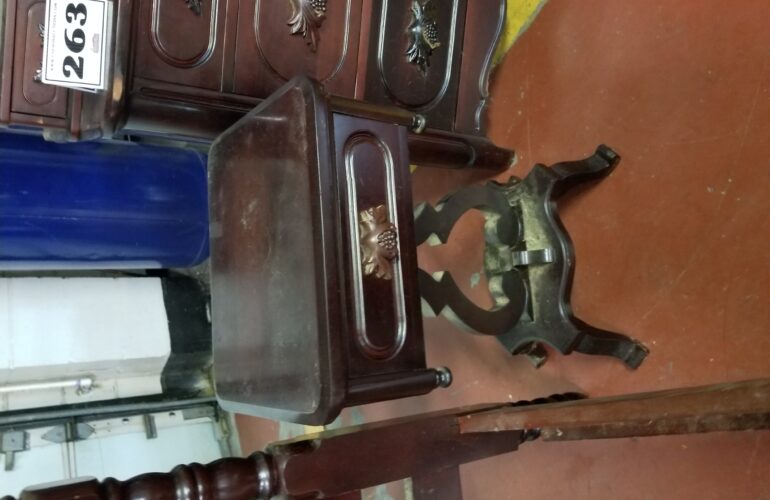 Auctions image thumbnails