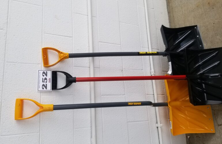 Auctions image thumbnails