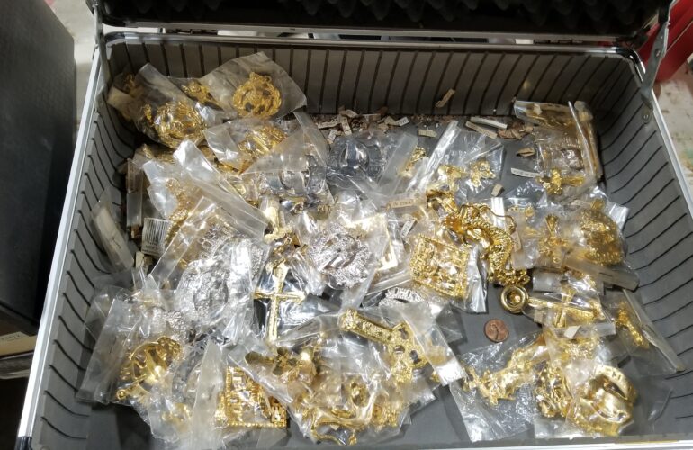 Auctions image thumbnails