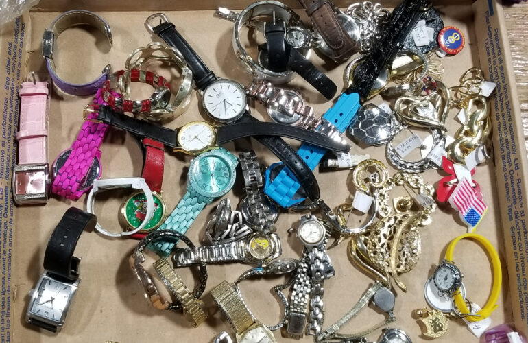 Auctions image thumbnails