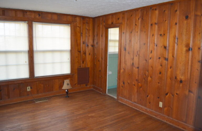 Auctions image thumbnails