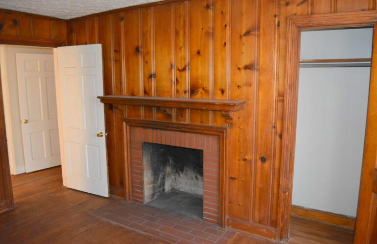 Auctions image thumbnails