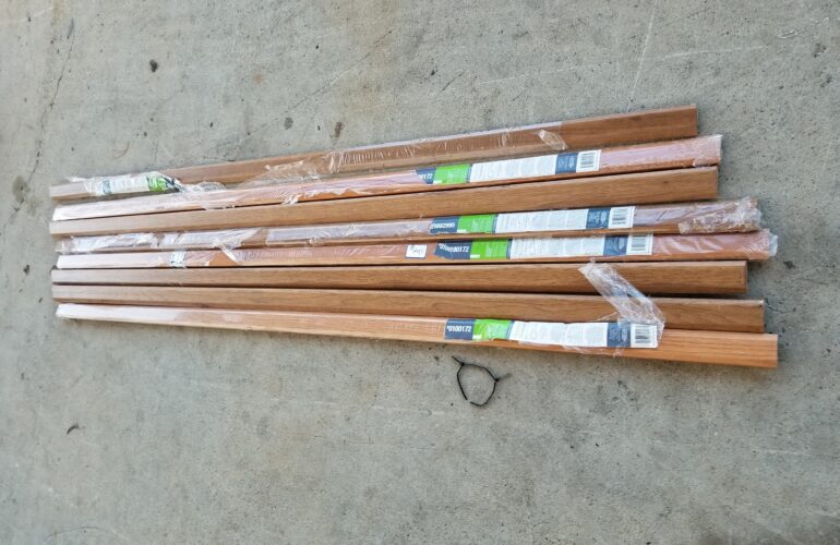 Auctions image thumbnails