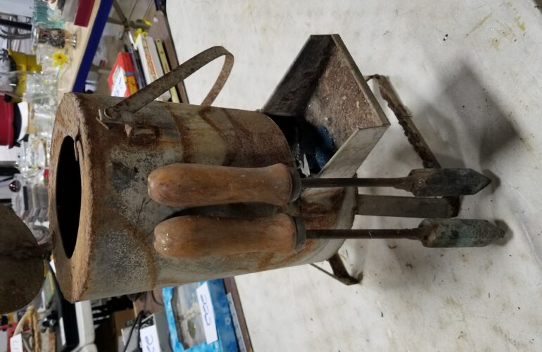 Auctions image thumbnails