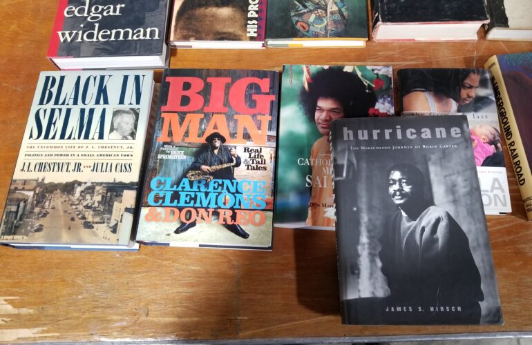 Auctions image thumbnails