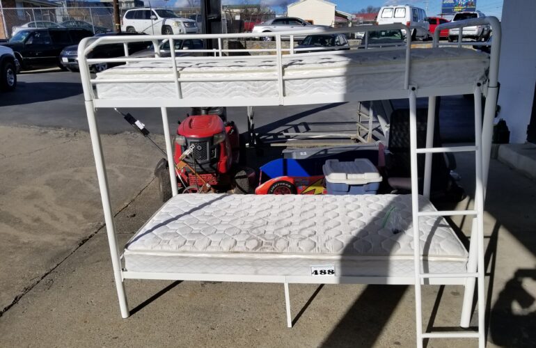 Auctions image thumbnails