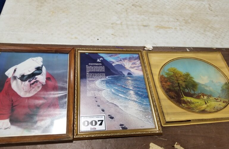 Auctions image thumbnails