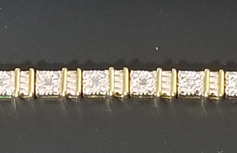 Auctions image thumbnails