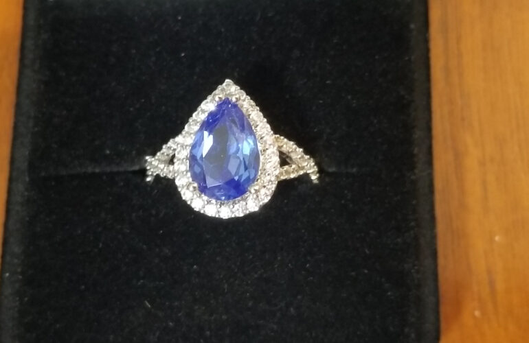 Auctions image thumbnails