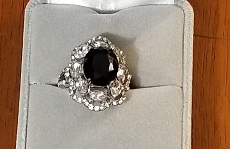 Auctions image thumbnails