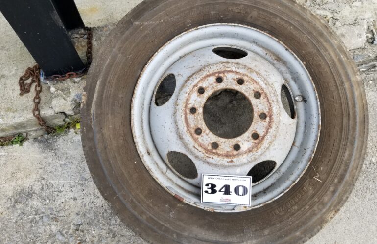 Auctions image thumbnails