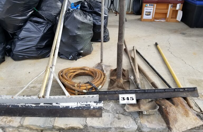 Auctions image thumbnails