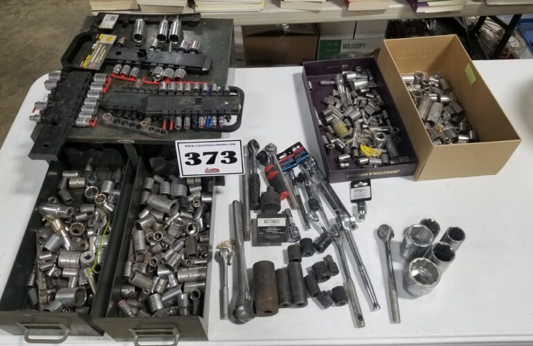 Auctions image thumbnails