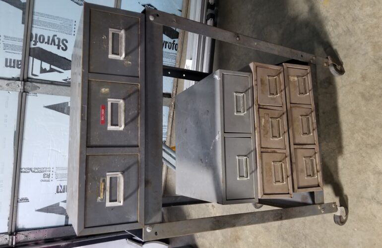 Auctions image thumbnails