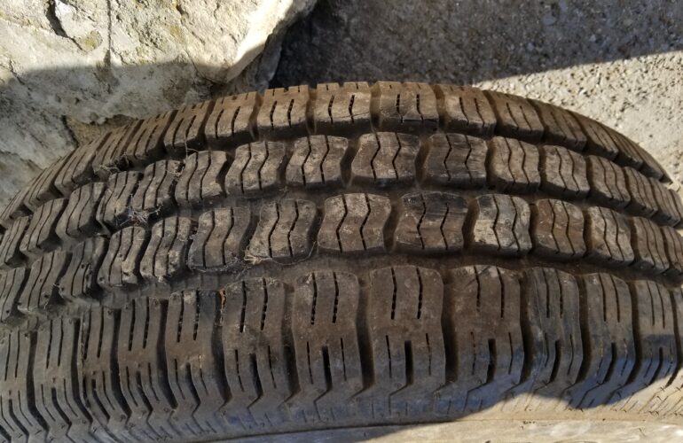 Auctions image thumbnails