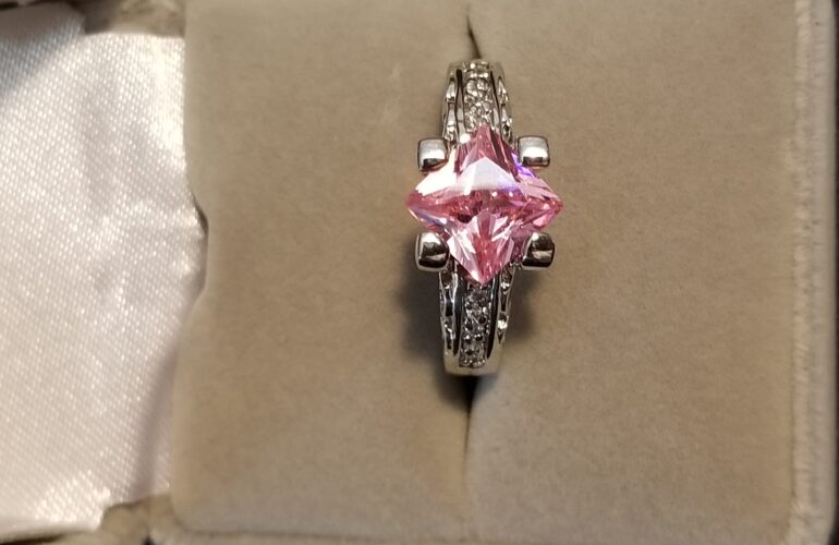 Auctions image thumbnails