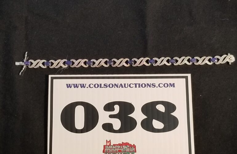 Auctions image thumbnails