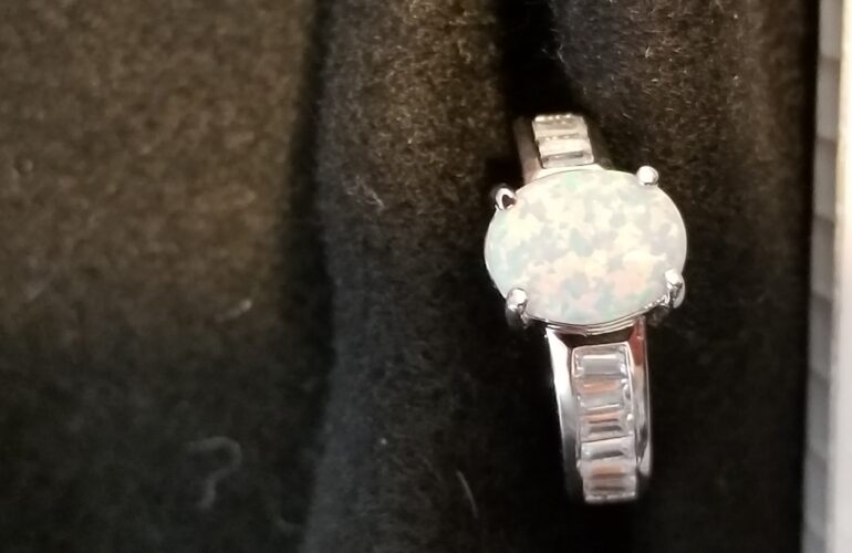 Auctions image thumbnails