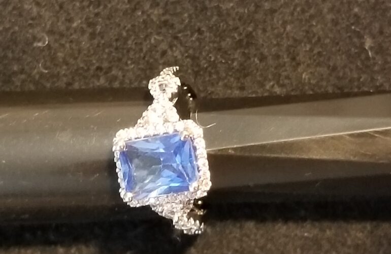 Auctions image thumbnails